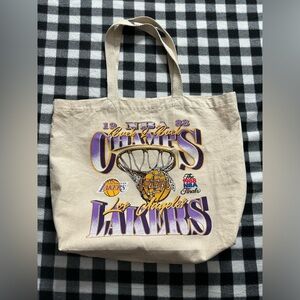Mitchell & ness lakers 1988 back to back champ tote bag